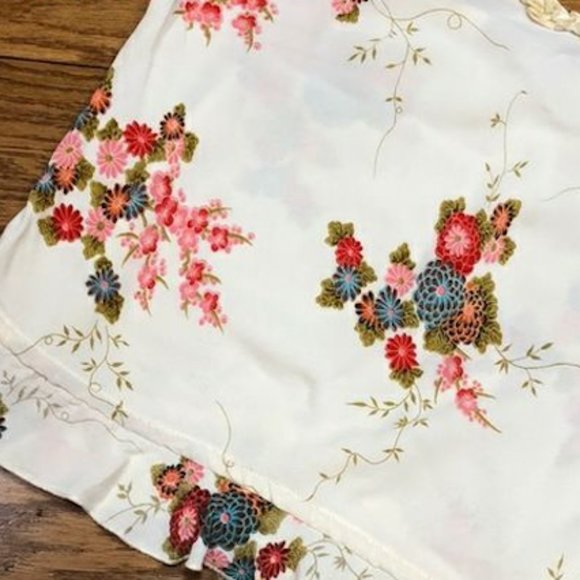 Lucy Love Boho floral copped tank top with side tie (Medium) - Picture 8 of 9